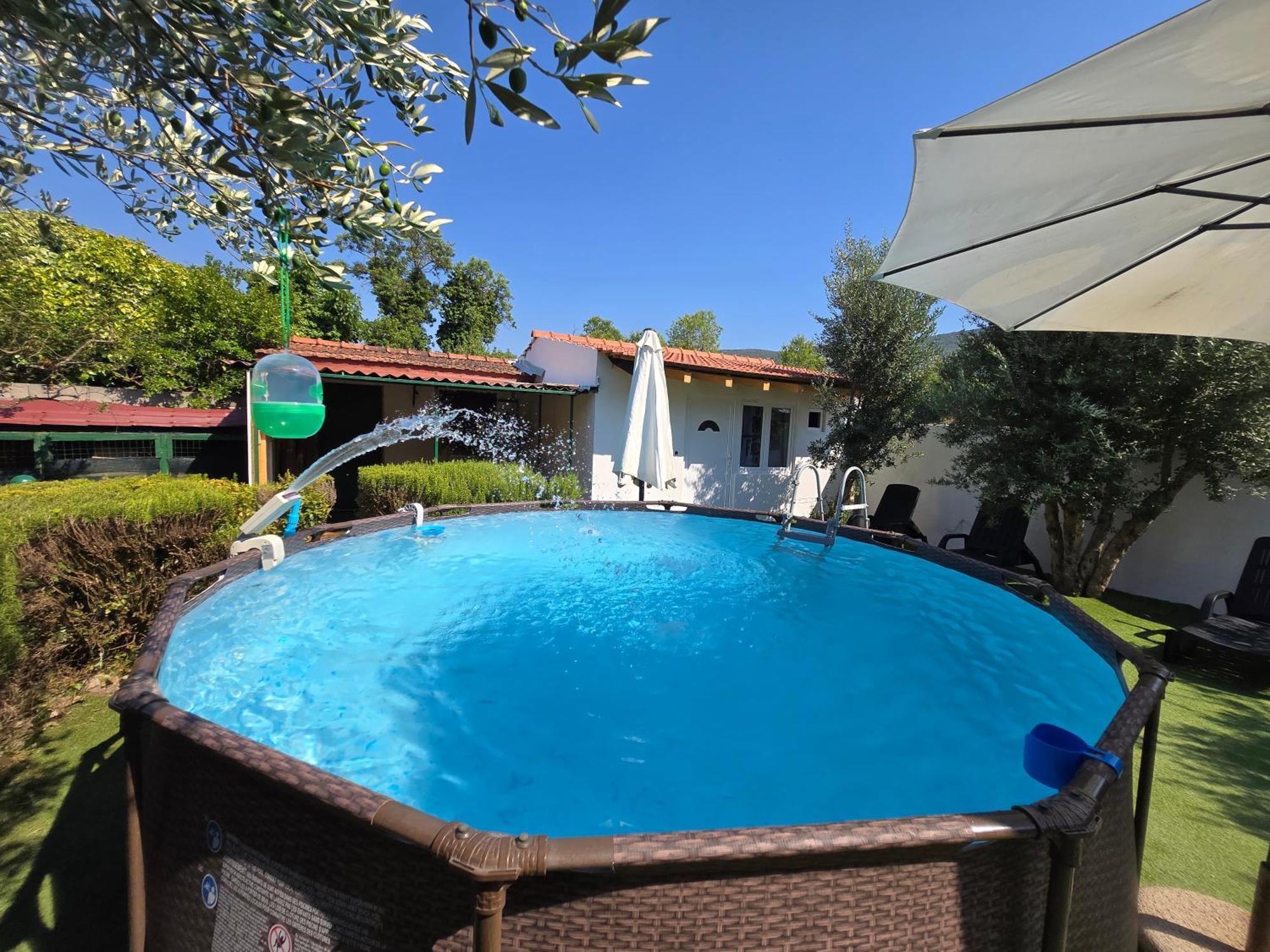Pharia Apartman *